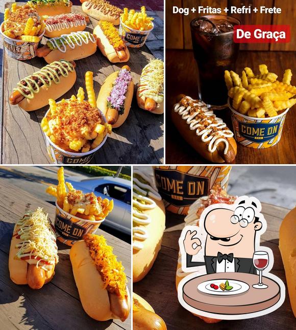 Platos en Dog House