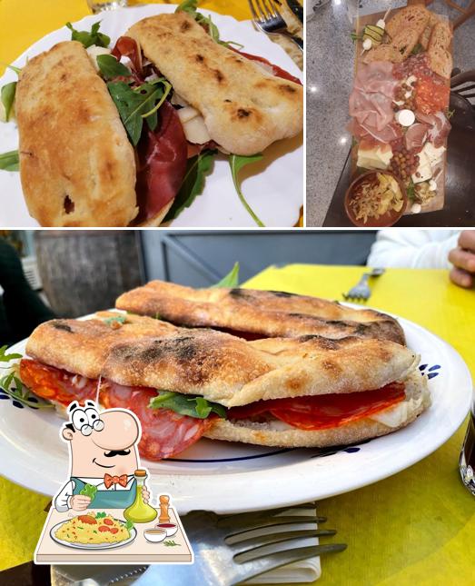 Cibo al La grande paposceria BRUSCHETTERIA VIESTANA