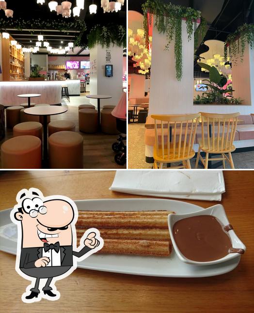 Cowch Broadbeach in Gold Coast Restaurant menu and reviews