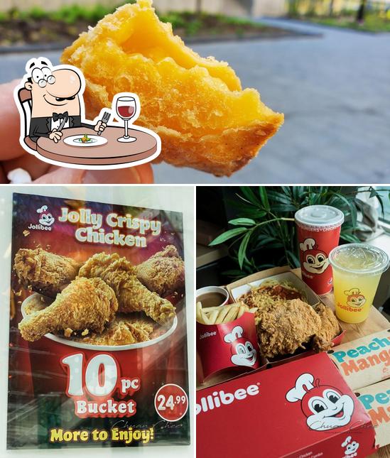 Jollibee, 334 Yonge St in Toronto - Restaurant menu and reviews