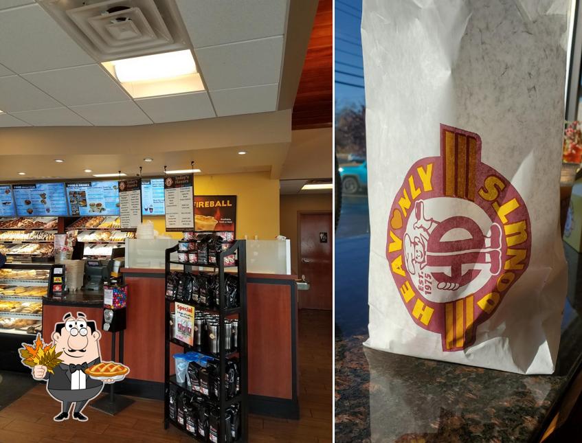 Heav Nly Donuts 137 Pelham St In Methuen Restaurant Menu And Reviews