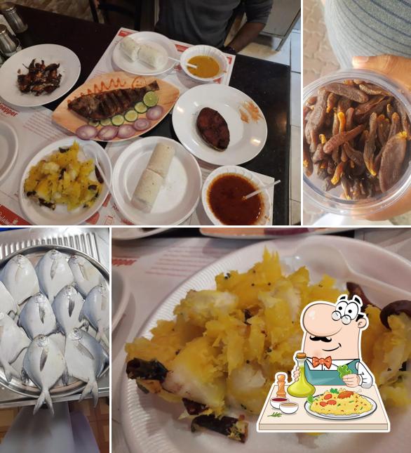 Red pepper Restaurant Jumeirah Branch, UAE, Bin Saeed Al Maktoum Masjid، Sheikh Khalifa