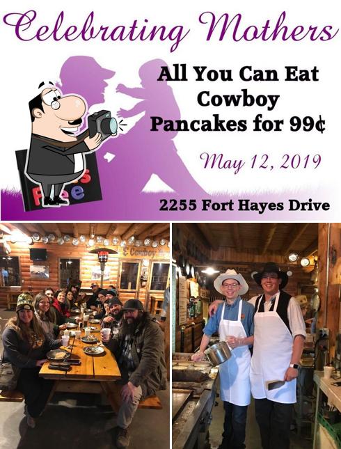 Fort Hays Chuckwagon Supper & Show restaurants in Rapid City, spring