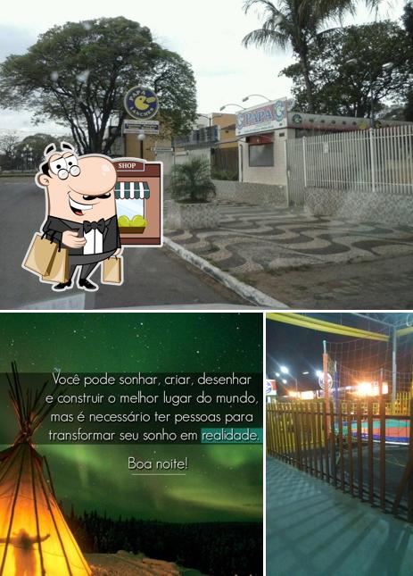 O Papa Lanches se destaca pelo exterior e área de lazer