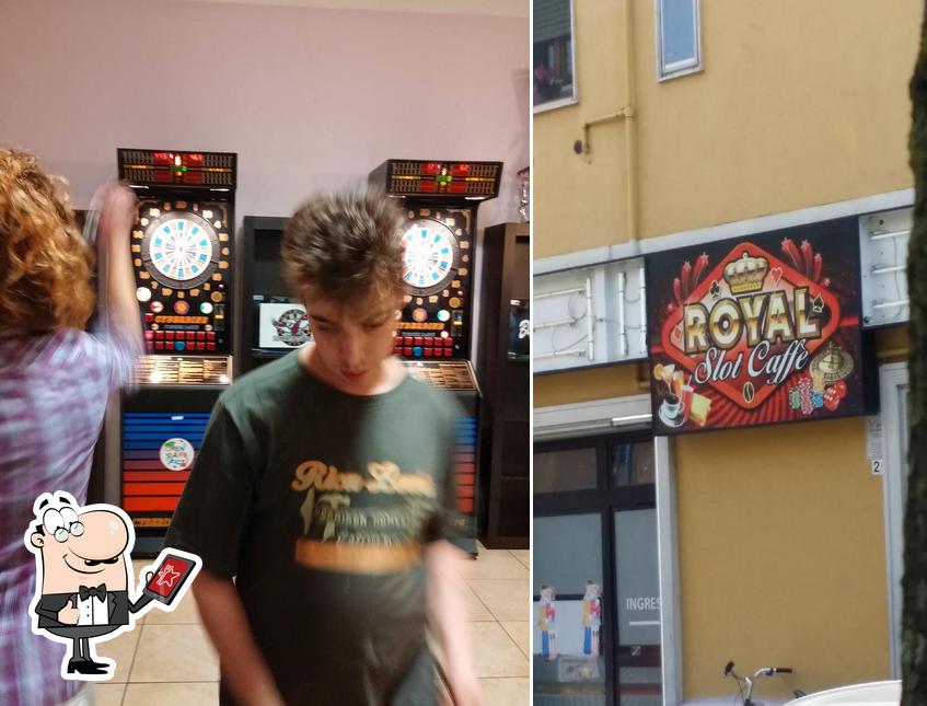 Gli esterni di Royal Slot Cafe'