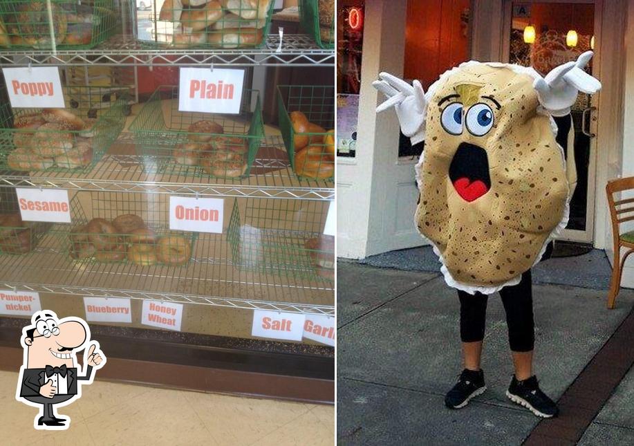 All Star Bagel in Lakehurst Restaurant menu and reviews