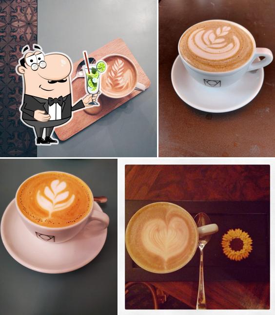 MOK COFFEE offers a variety of drinks