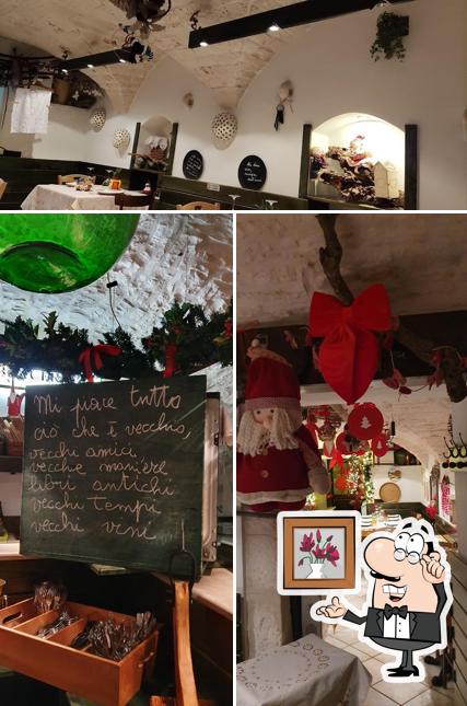 Tra le varie cose da Ristorante "La Braceria" si possono trovare la interni e lavagna