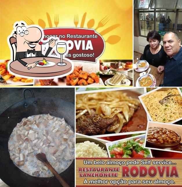 Comida em Lanchonete E Restaurante Rodovia