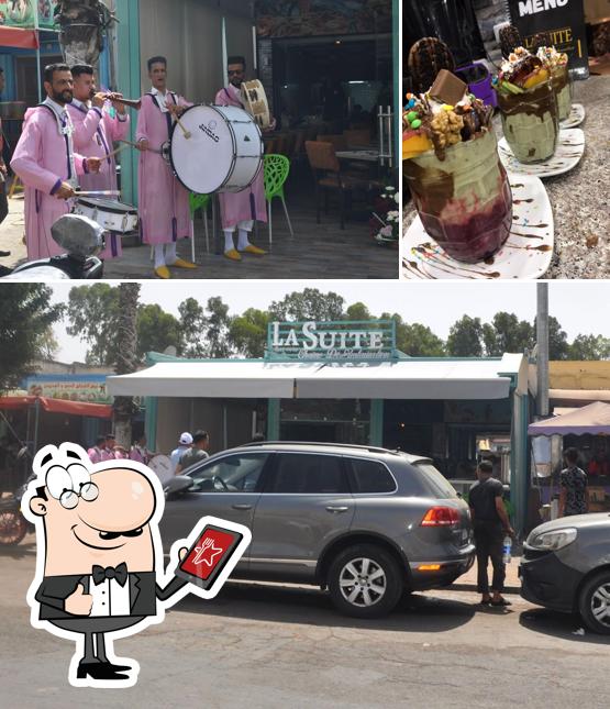 La photo de la extérieur et nourriture concernant Restaurant La Suite Settat