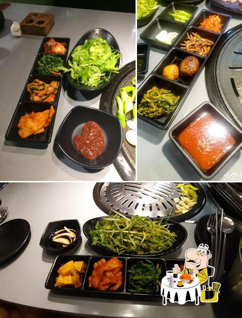 Блюда в "Seoul Train Korean BBQ"