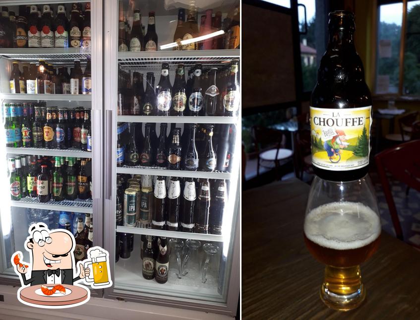 Puoi goderti un rinfrescante bicchiere di birra chiara o scura