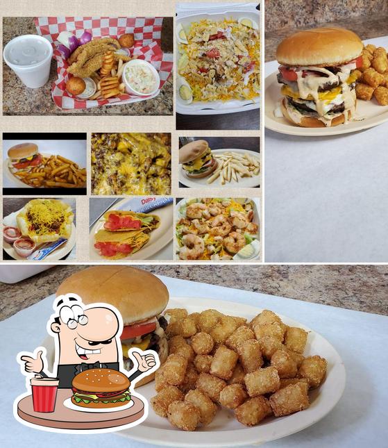 Hunts Brothers Pizza (Doyline Country Store) in Doyline Restaurant