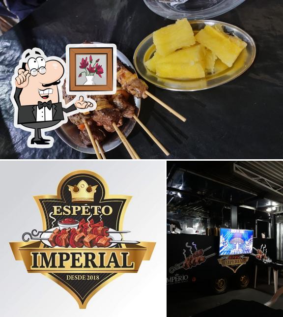 O interior do Espeto Imperial
