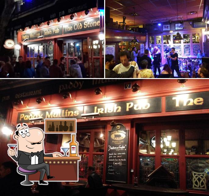 Voici une image de Paddy Mullin's - Irish Pub