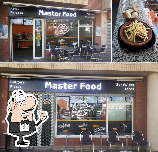 La photo de la intérieur et nourriture de Master Food’s