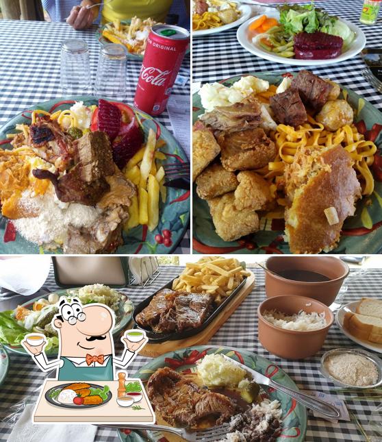 Comida em Eco Recanto Encano