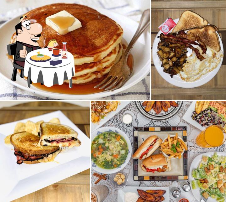 Santini's Deli And Grill in Bridgeport Restaurant menu and reviews