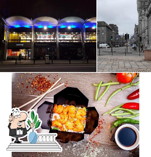 Las fotos de exterior y comida en Chopstix - Aberdeen Trinity Centre