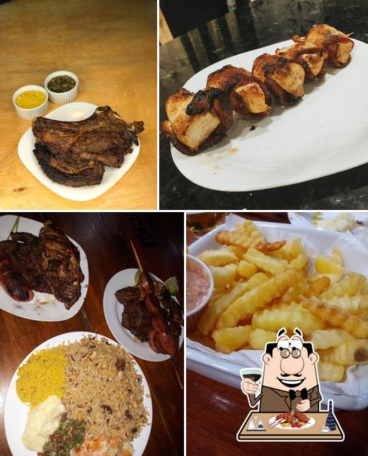 Peça refeições de carne no Churrasco Do Preto