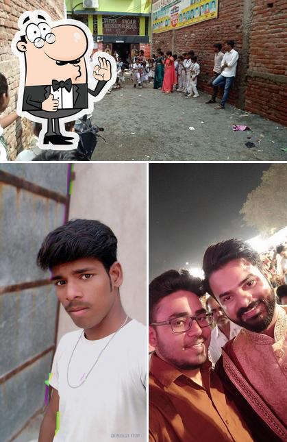 Look at this image of Gaya Club