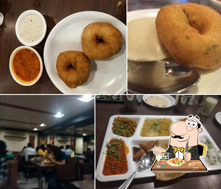 Meals at Geeta Bhavan