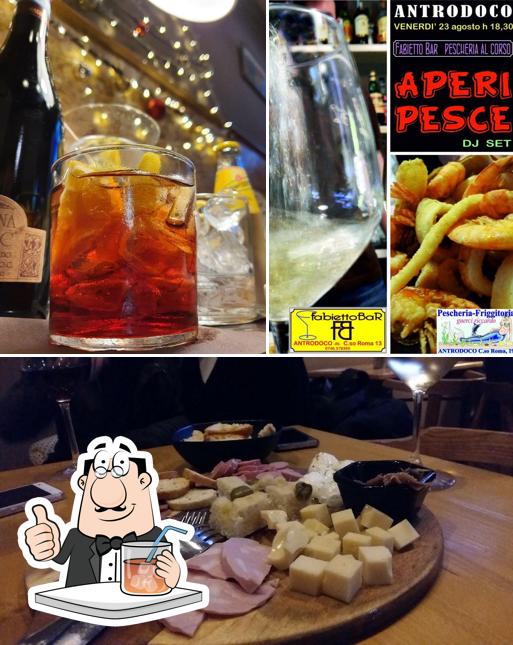 La immagine della bevanda e cibo di FabiettoBaR
