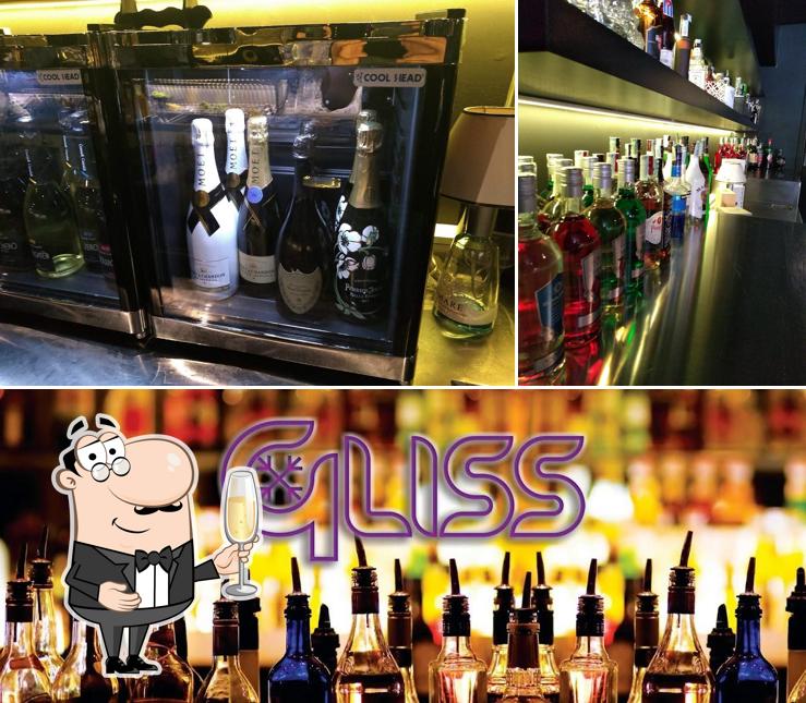 Gliss adro serve alcolici