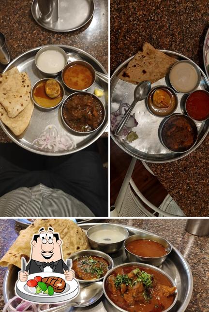 Order meat meals at Hotel Aaram Kolhapur