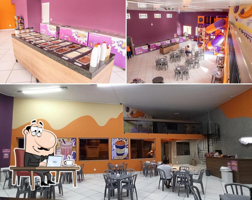 Veja imagens do interior do Qhappy Sorveteria Vila Paulista