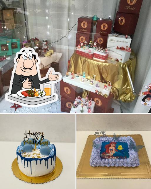 Platti al Gelateria Fior d'Elisa