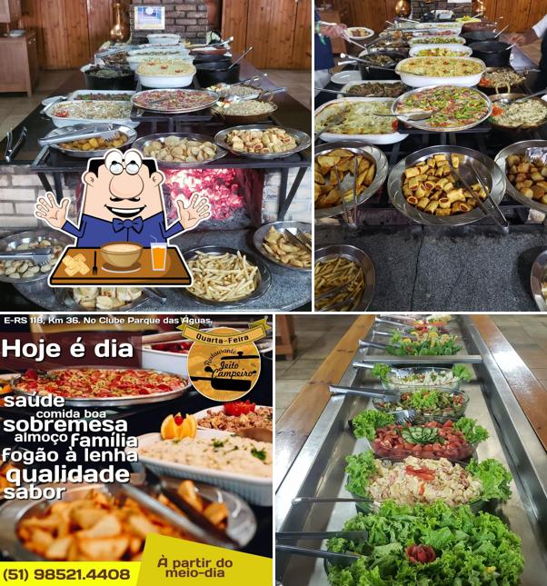 Comida em Restaurante Jeito Campeiro