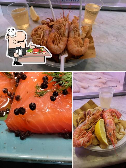 Ordina la cucina di mare a Pescheria Sugarello