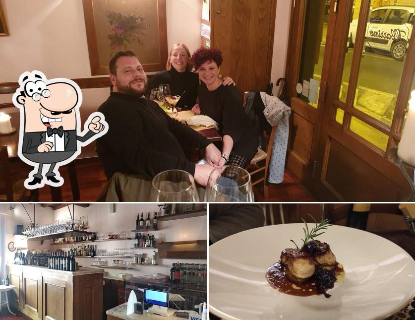La interni e cibo del ristorante