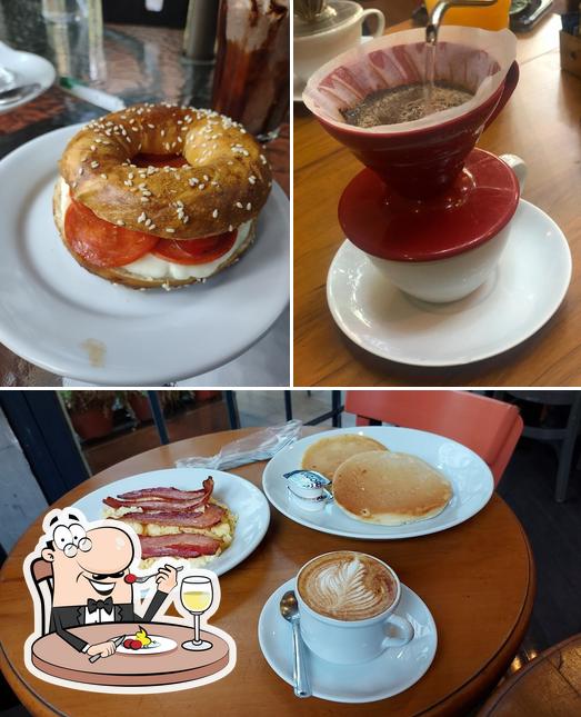 Platos en London Coffee Station