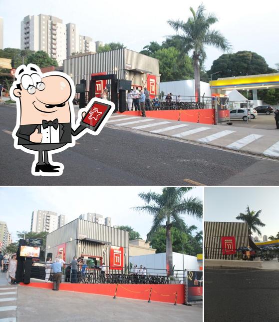 O exterior do Burger 11