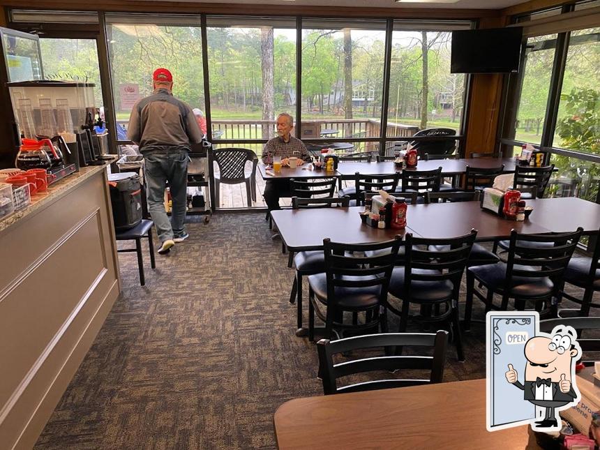 Caddies on Coronado in Hot Springs Village Restaurant menu and reviews