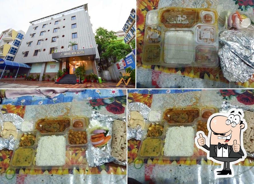 Hotel AVN Plaza