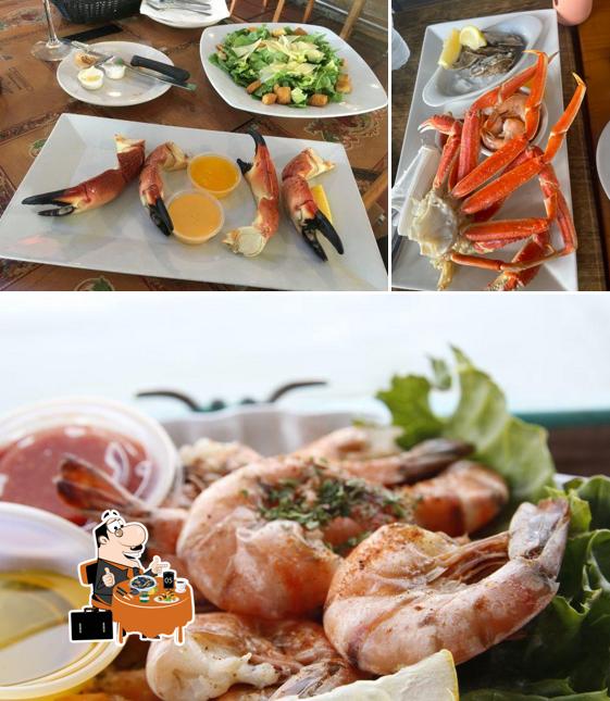 Order seafood at Pescados Y Mariscos