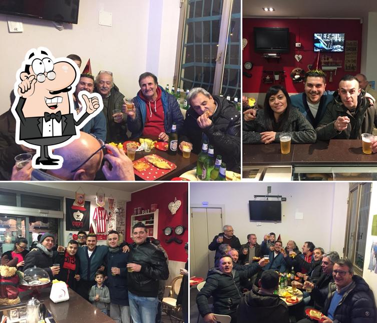 Gli interni di Bar Shanghai