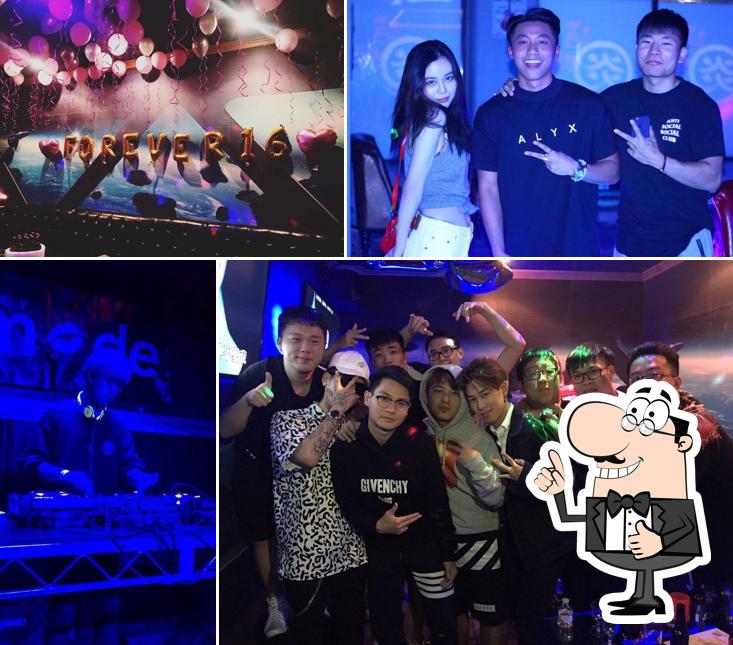 KTV Karaoke Cafe in Mesa Restaurant menu and reviews