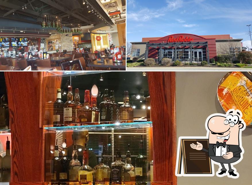 La parte exterior de Red Robin Gourmet Burgers and Brews