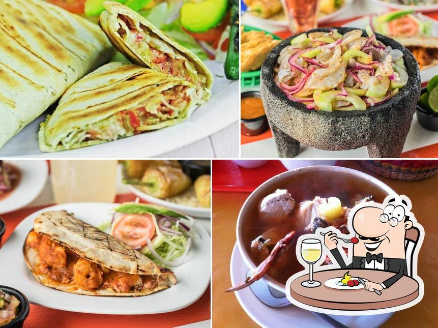 La Palmera Casa del Zarandeado restaurant, Tijuana Restaurant reviews
