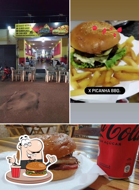 Peça um hambúrguer no Josafá lanches