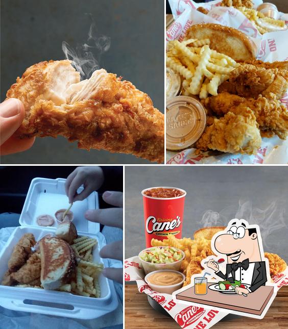 Raising Cane's Chicken Fingers in Davenport Restaurant menu and reviews