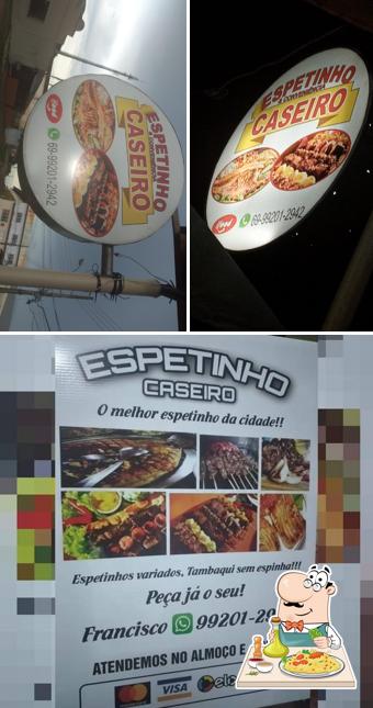 Comida em Espetinho Caseiro