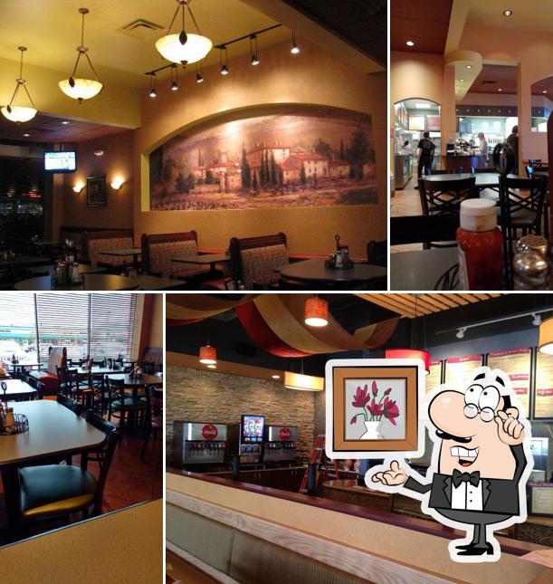 Among different things one can find interior and food at Rubinos Pizzeria
