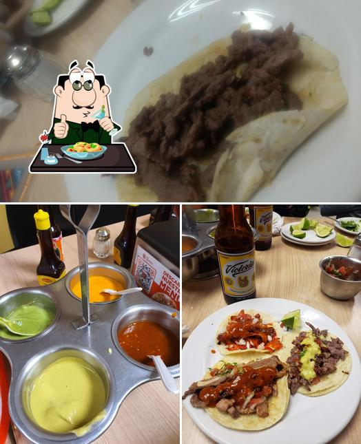 Tacos Los Tarascos San restaurant, Zapopan, San 195