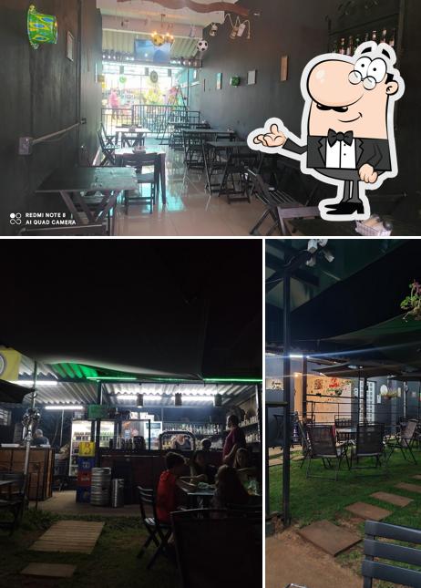 O interior do Quintal Bar Choperia