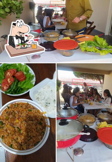 Comida em DONA MARMITA (RESTAURANTE)